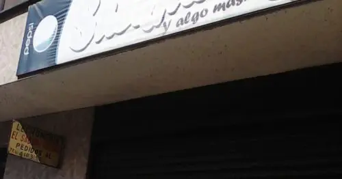 FRUTERIA Y HELADERIA CARRERA 102 22H CON 03 FRUTERIA Y HELADERIA CARRERA 102 22H CON 03
